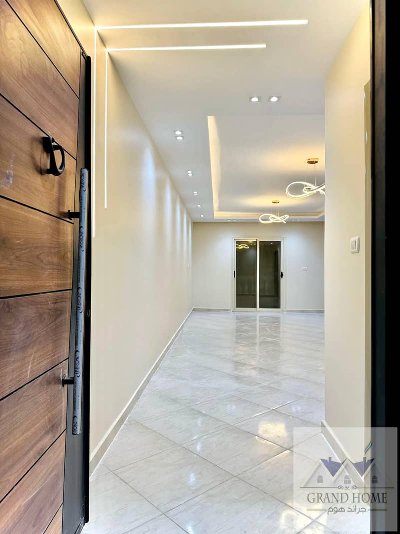 7 81ef3452-6c43-4cf7-a454-1dd5adf02227. jpg