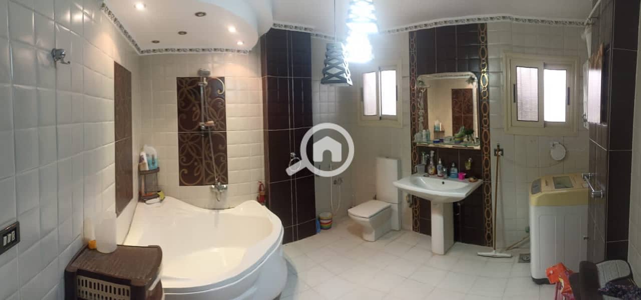 7 f75da376-ebf2-40f0-94fd-9b7132f57e00. jpeg