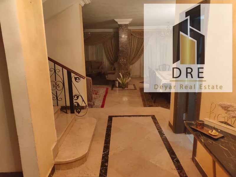 11 37e8213b-ddae-41c4-9b5d-d43ed1a9970b. jpg