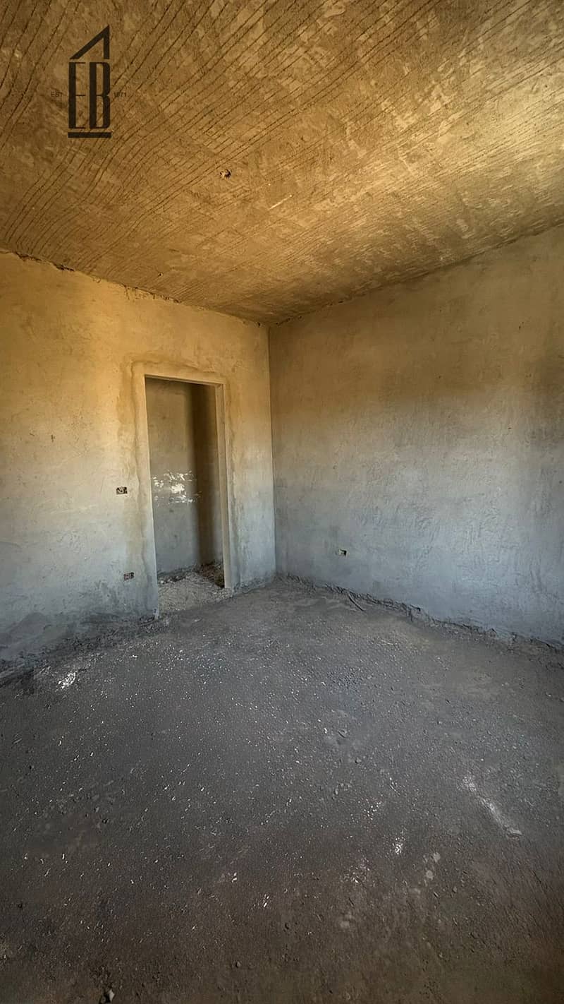 6 WhatsApp Image 2025-12-03 at 2.39. 33 PM (1). jpeg