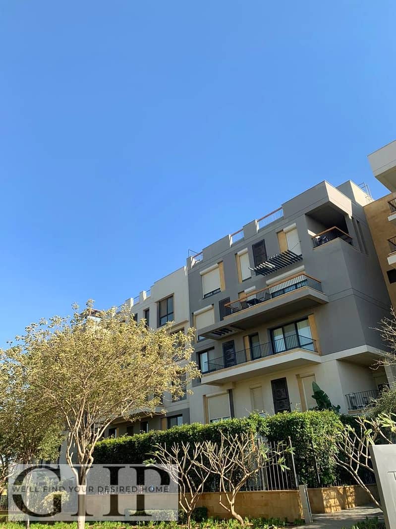 4 8ba547f8-d6b9-40bc-b0fc-050de3e462ba. jpg