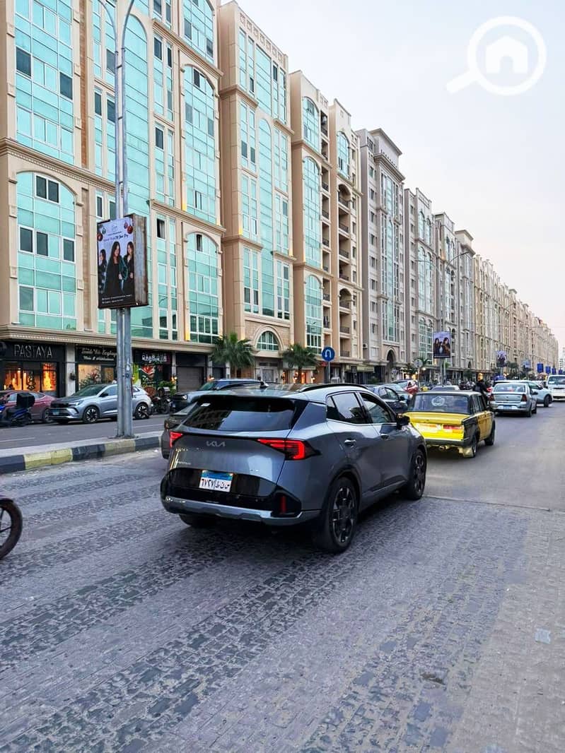 8 WhatsApp Image 2026-01-06 at 12.45. 03 AM (1). jpeg