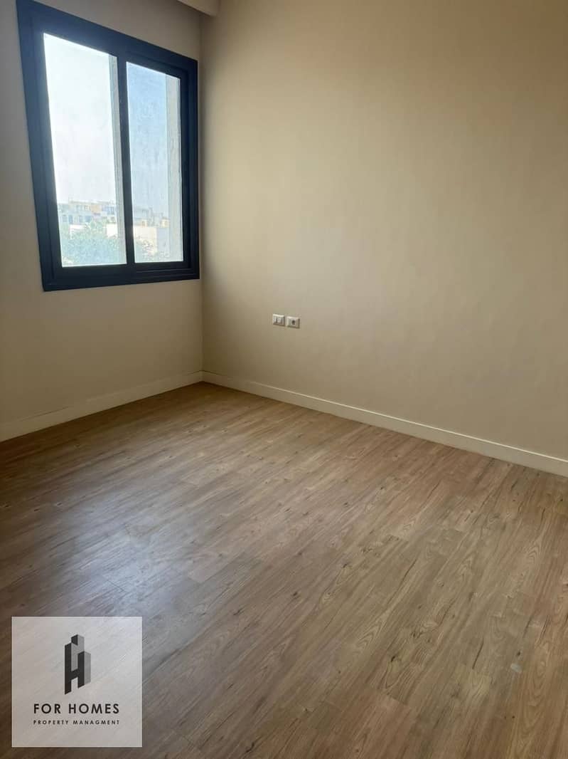 5 WhatsApp Image 2026-01-12 at 1.44. 31 PM (1). jpeg