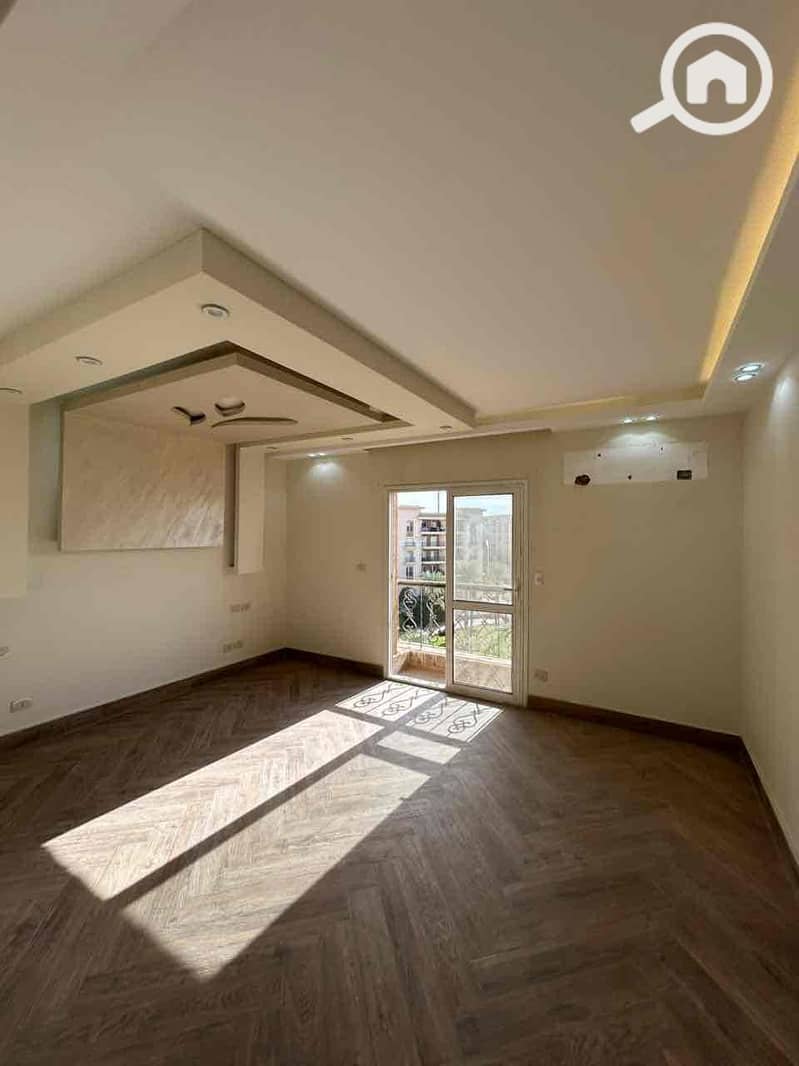 6 84423294-784d-449b-8cb1-e7c15bc72606. jpg