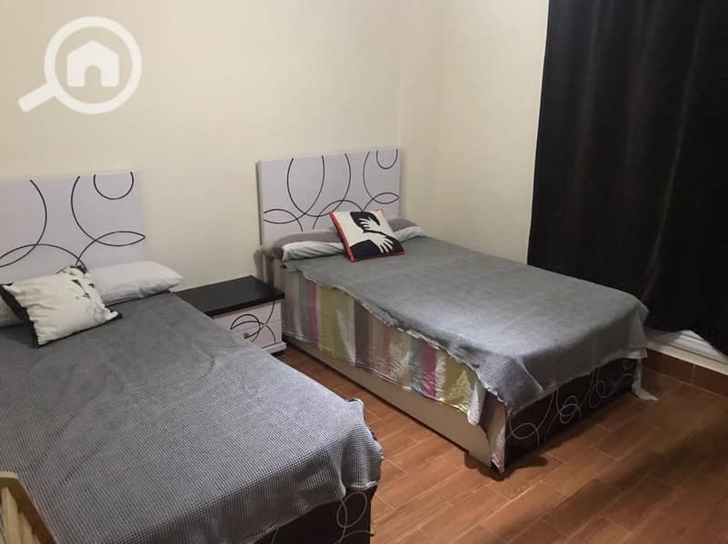 8 bd0f47a7-2026-47d1-8bec-4c50ca8ce6fb. jpg