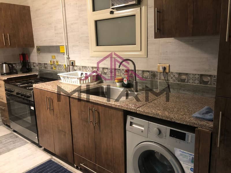 3 photo_5987551669442513920_y. jpg