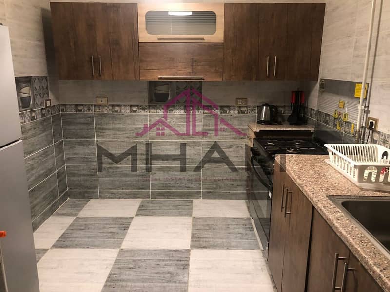 6 photo_5987551669442513926_y. jpg