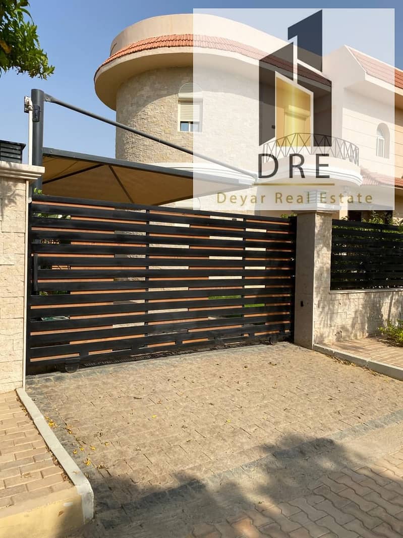 4 1dc0ec0f-da2a-454a-8441-8e9b45ea05e1. jpg