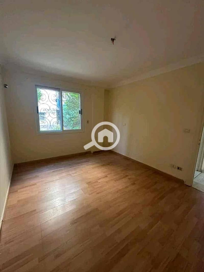 8 1f5c90dd-239c-4836-8522-24939b4187d0. jpg