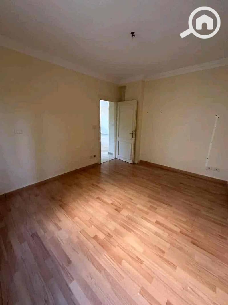 9 ceda3db9-dca2-46f4-b9ed-8e77f76014e3. jpg