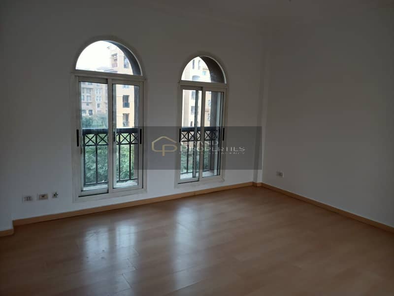 5 WhatsApp Image 2026-01-12 at 15.02. 43 (2). jpeg