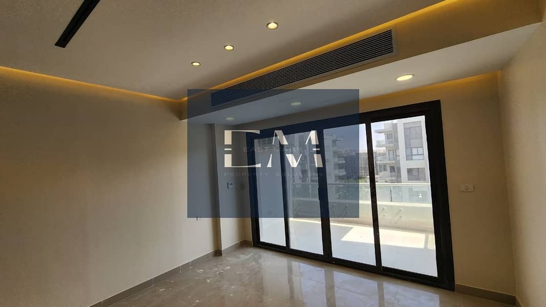 4 WhatsApp Image 2026-01-12 at 1.43. 17 PM (2). jpeg