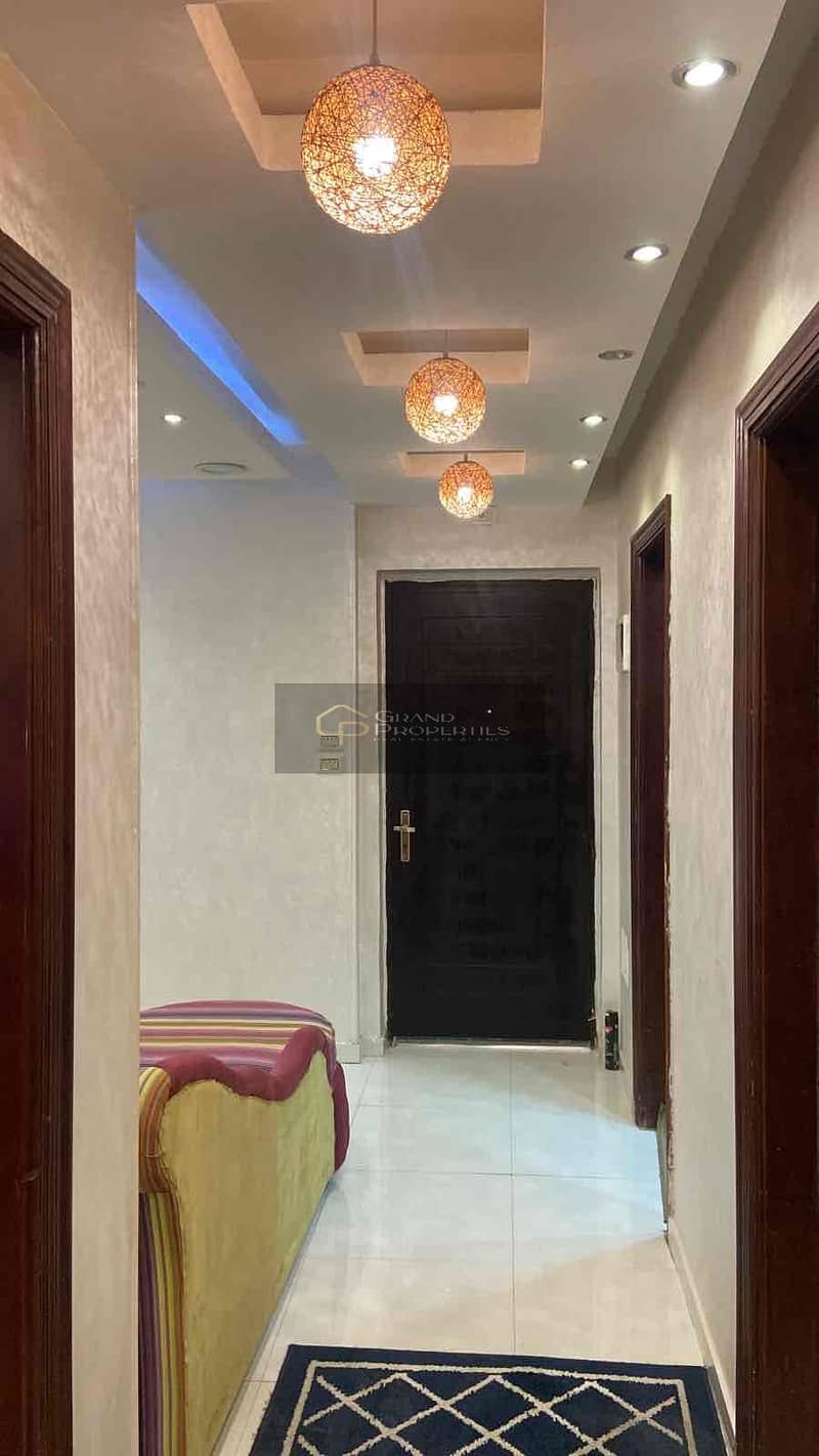 3 818b21a8-20ad-4b82-a00b-532285a3ca52. jpg