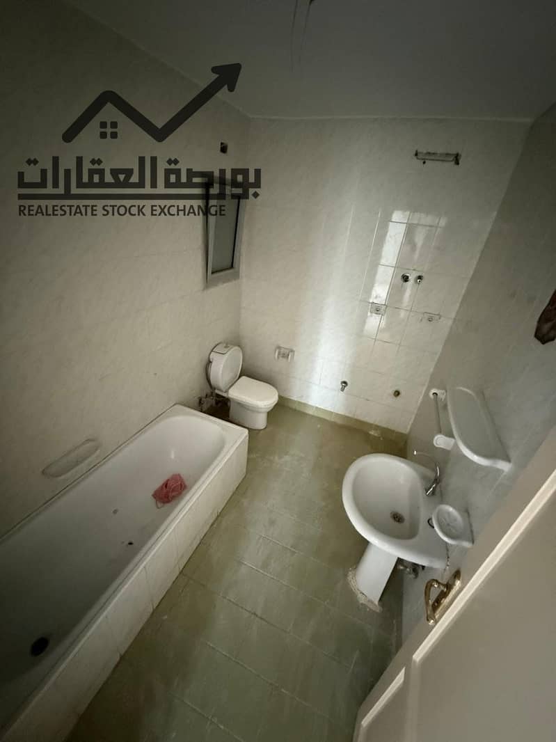 6 608716045_1406646907716726_6076295685383515903_n. jpg