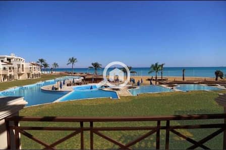 شاليه 2 غرفة نوم للبيع في العين السخنة، السويس - شاليه ارضي بجاردن عالبحر للبيع بالسخنة بالتقسيط على 6 سنين وبخصم 34% عالكاش