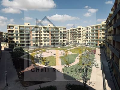 3 Bedroom Apartment for Sale in 6th of October, Giza - 2e85e9c0-676a-4aa8-8d80-f5b0f8ef3d41. jpg