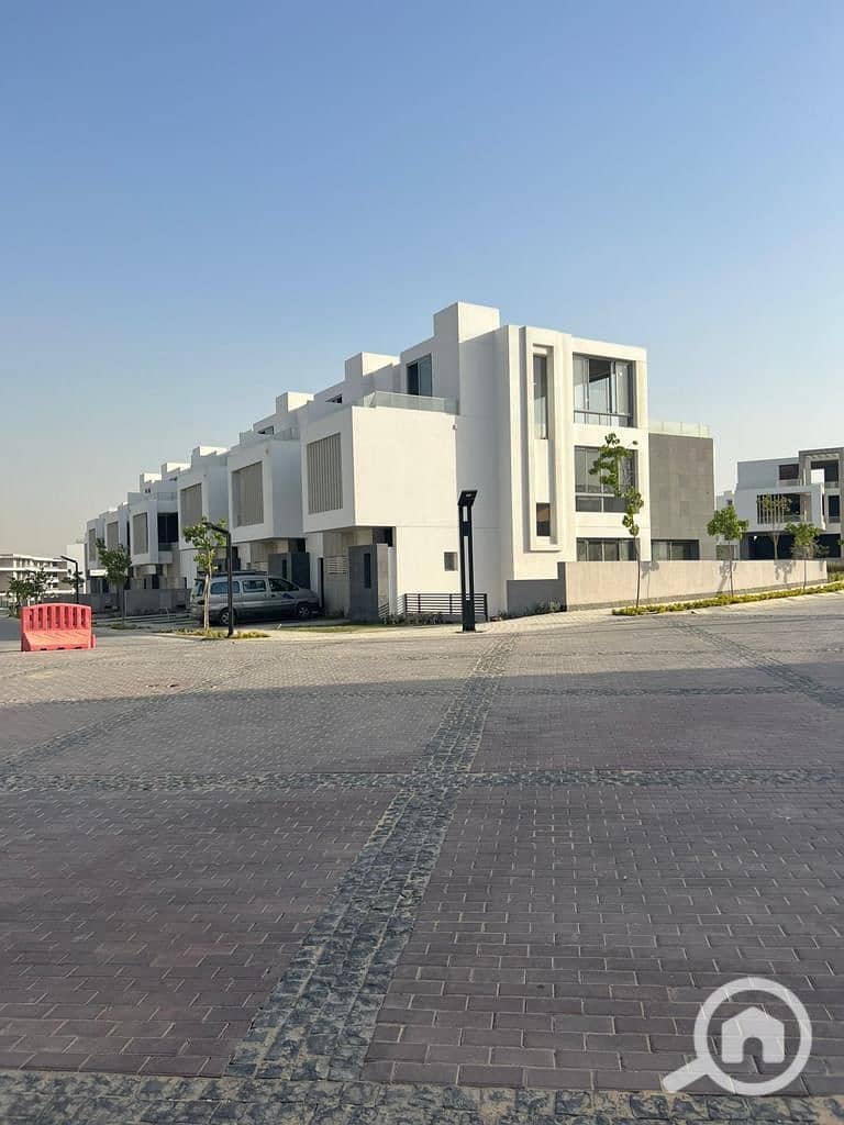 6 WhatsApp Image 2026-01-12 at 3.45. 29 PM (3). jpeg