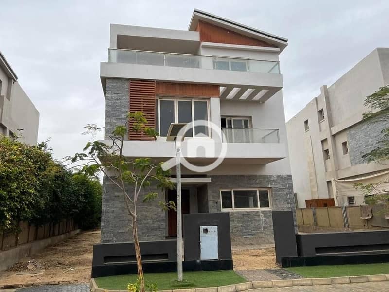 5 WhatsApp Image 2024-05-22 at 6.53. 55 PM (1). jpeg