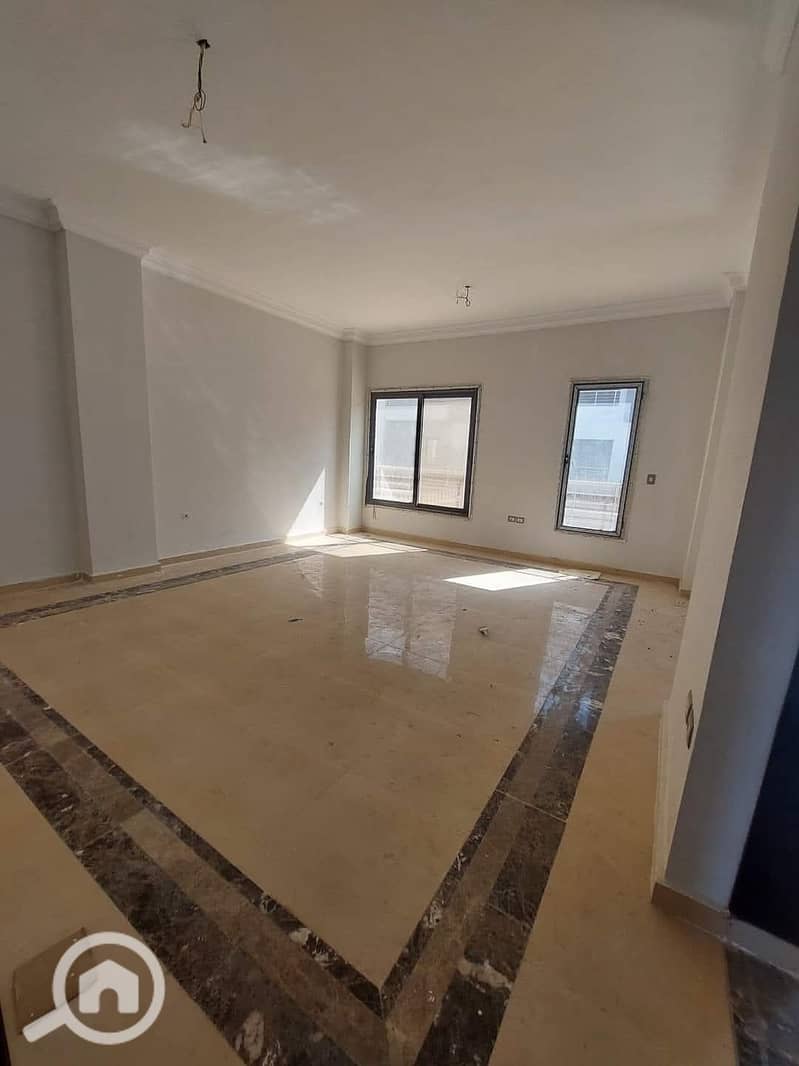 8 c1003f84-0b51-44be-bc88-66763809c0d0. jpg