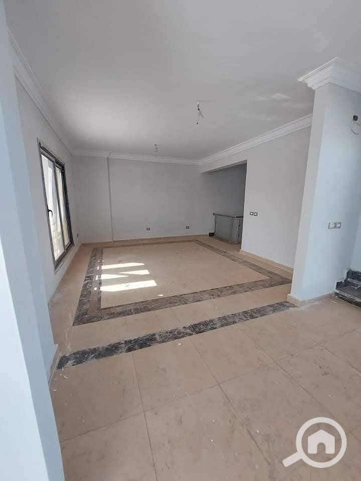 4 3b670f6d-bf88-4f73-ac83-81d7fda397f4. jpg