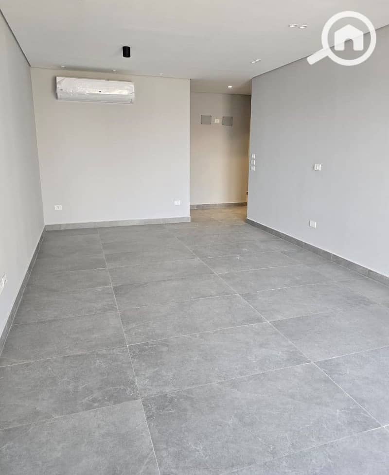 3 WhatsApp Image 2025-10-04 at 11.13. 17 AM. jpeg