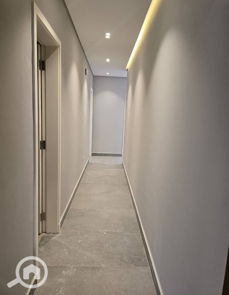 5 WhatsApp Image 2025-10-04 at 11.13. 18 AM. jpeg