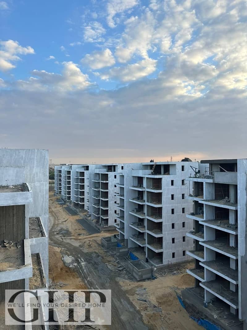 4 327cbfad-d50d-4771-8db2-85ad721c188d. jpg