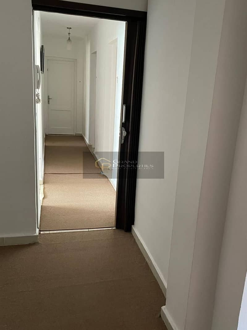 6 WhatsApp Image 2026-01-12 at 16.04. 30 (1). jpeg