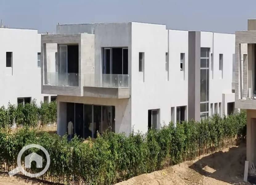 9 {EFC518EF-AD28-4180-BC2F-E431315620E0}. png