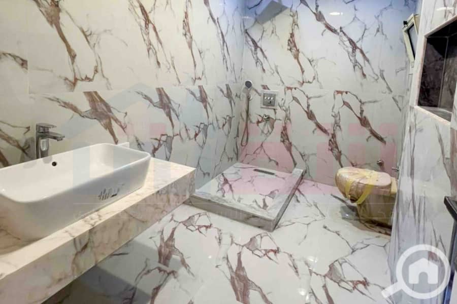 9 WhatsApp Image 2025-09-18 at 6.59. 13 PM (2). jpg