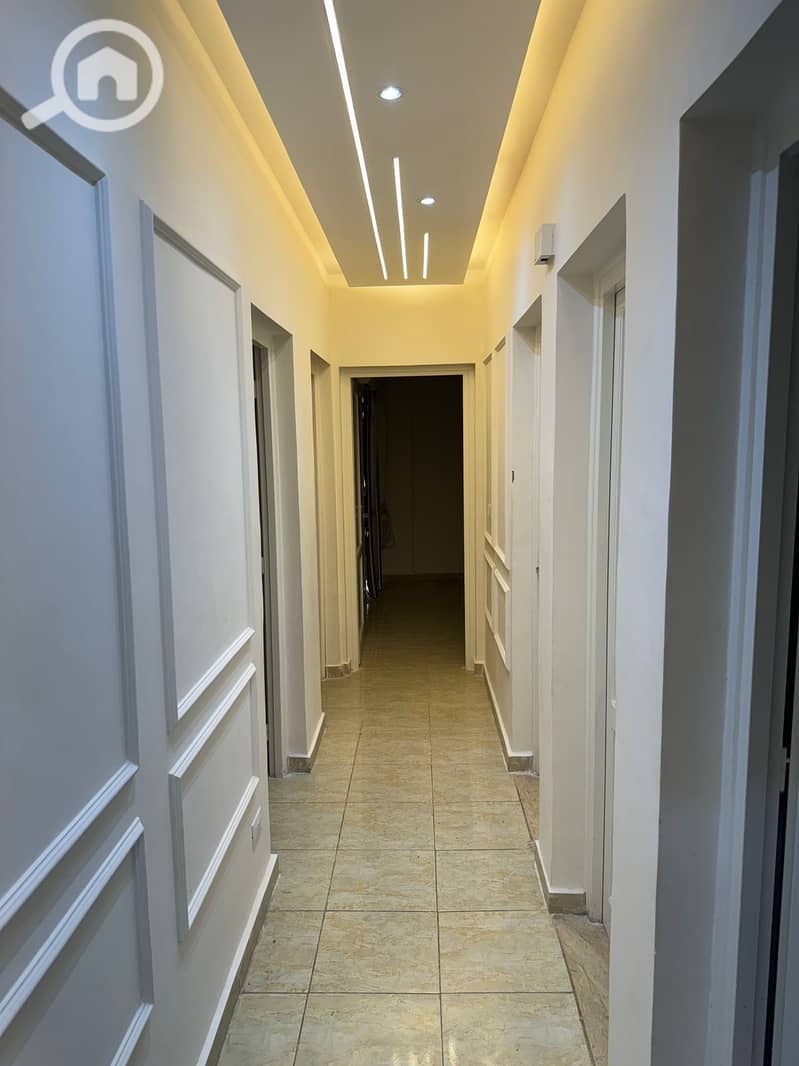 8 WhatsApp Image 2025-12-28 at 13.44. 20 (1). jpeg