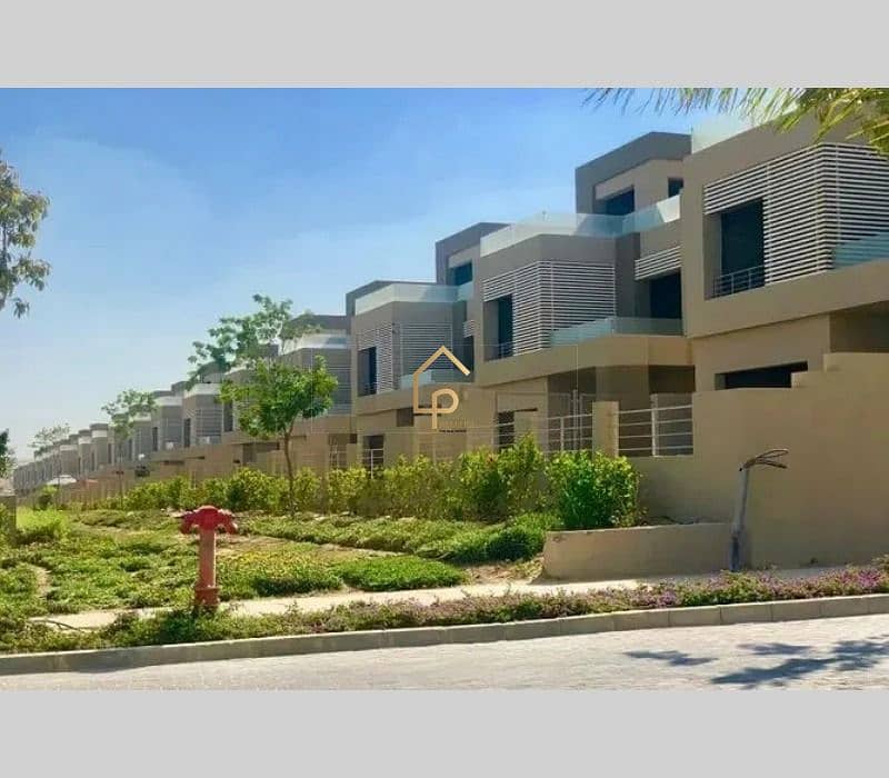 10 e98cf095-77b2-48f3-b1f8-a79808311d6d. jpg