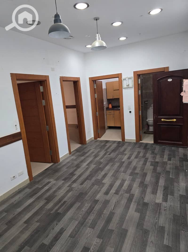 5 WhatsApp Image 2026-01-07 at 5.20. 57 PM (1). jpeg