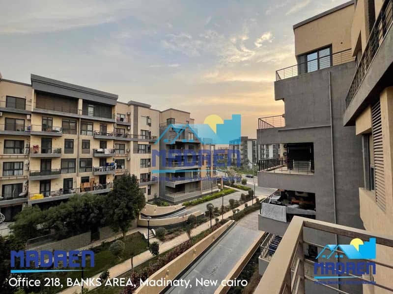 12 91e134ea-2606-44e4-805d-5daf3b2acff5. jpg