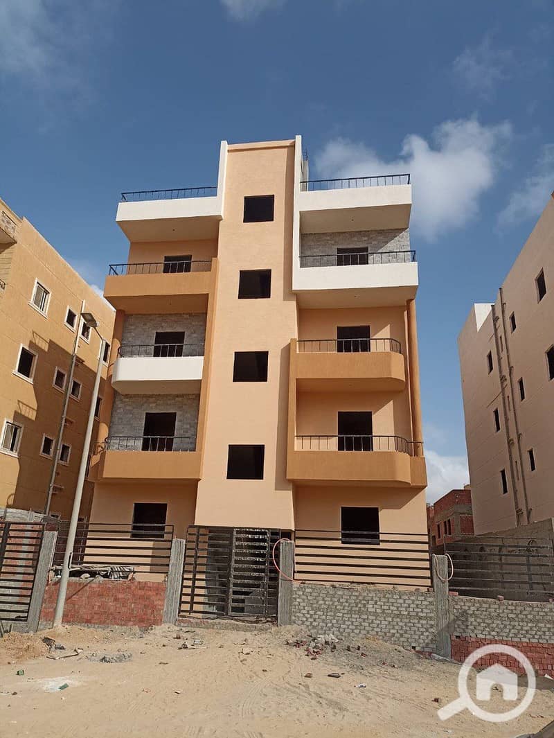 6 photo_5965449552988933053_y. jpg