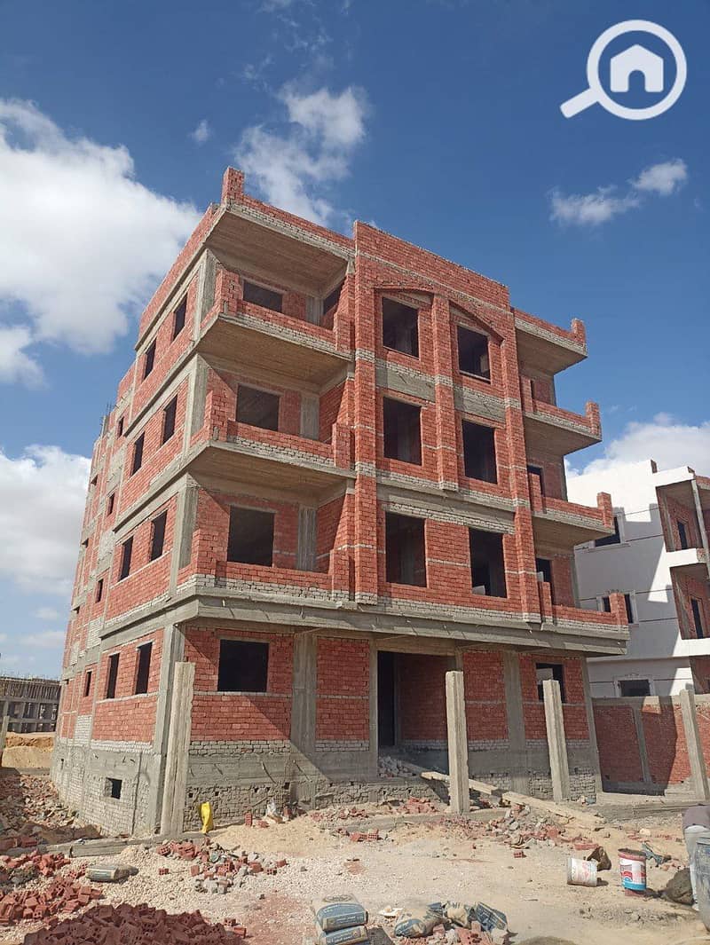 8 photo_5965449552988933055_y. jpg