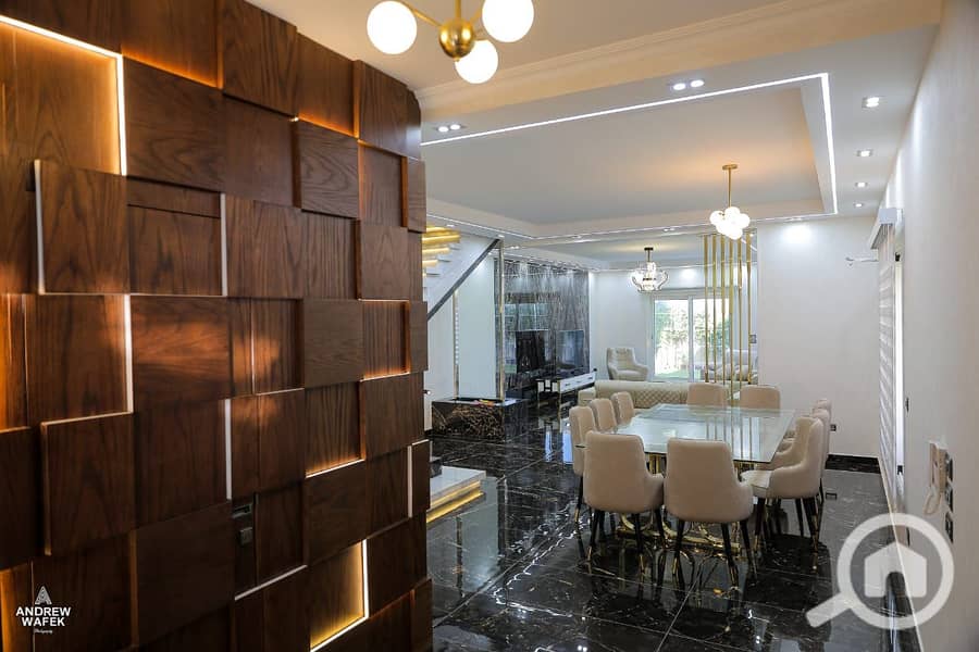 2 41ed48c7-ab68-448a-b1bc-26d84731f45c. jpg