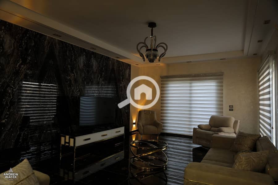 3 f4805ba8-417b-47ee-af3c-7210fe362066. jpg