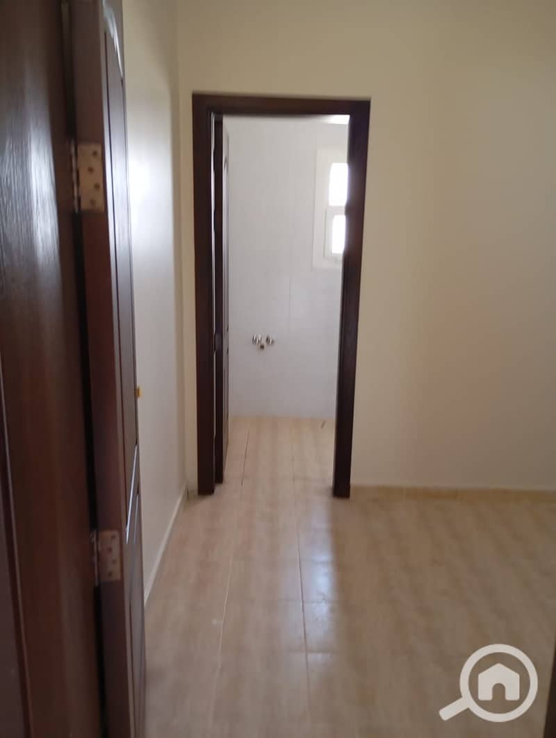 10 a1256a06-5ace-4f10-a2e3-f5789856961b. jpeg