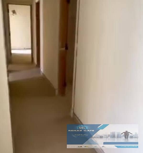 5 475e5dab-cfea-4ebd-90bc-499f1c2b44b5. jpg