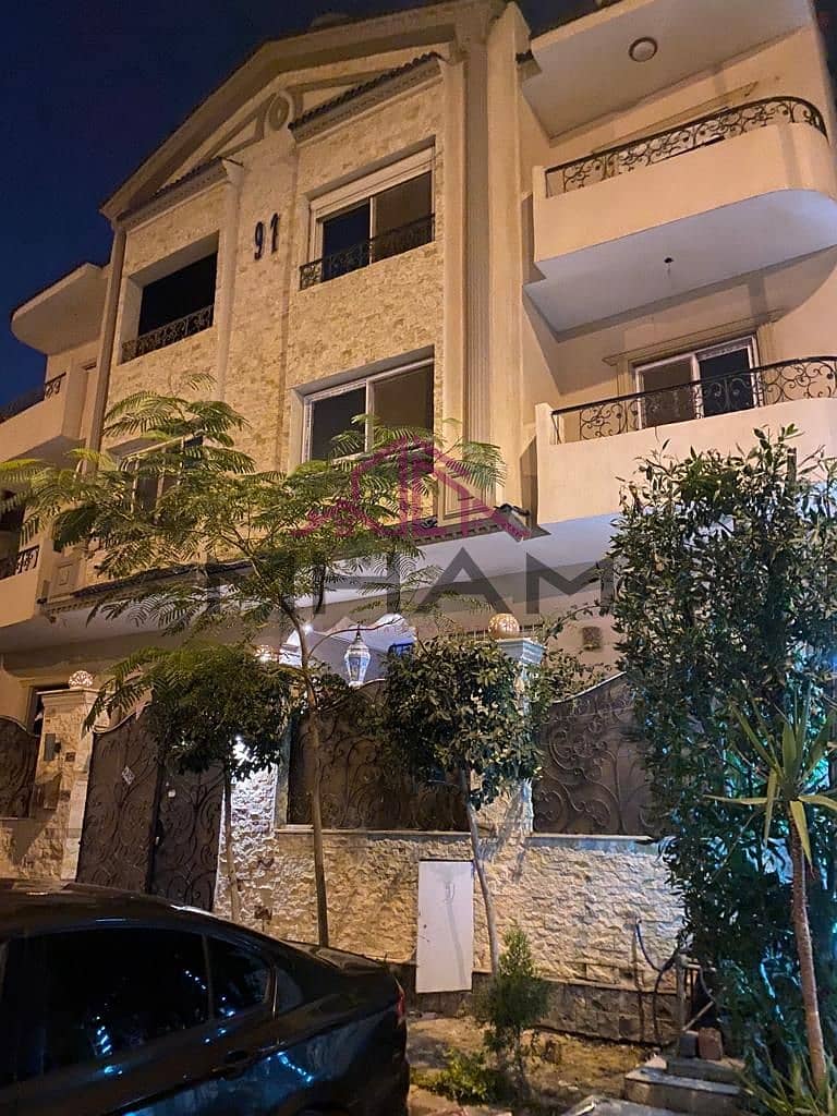 14 photo_5989968692353108966_y. jpg