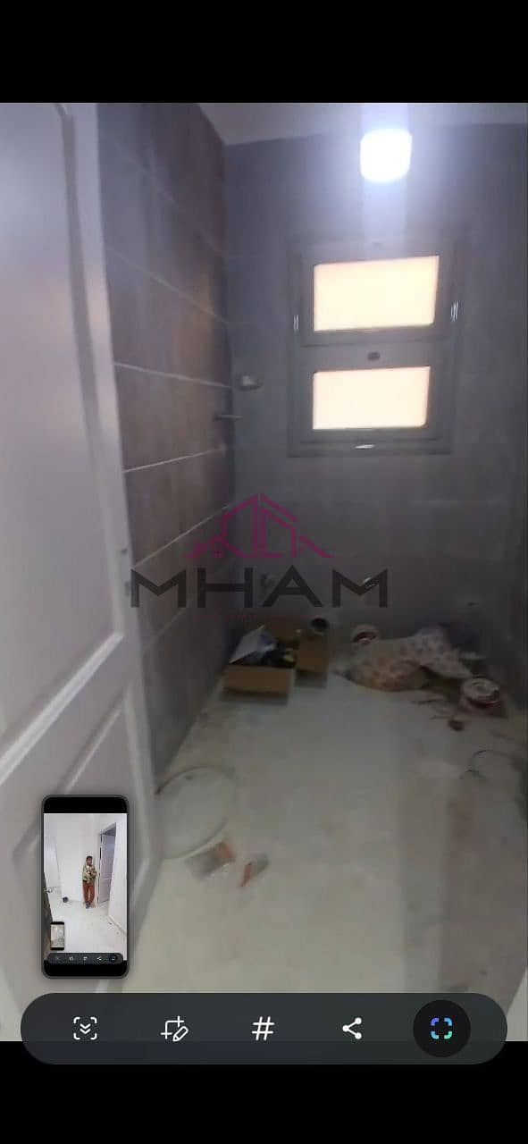 9 photo_5985750252784388900_y. jpg