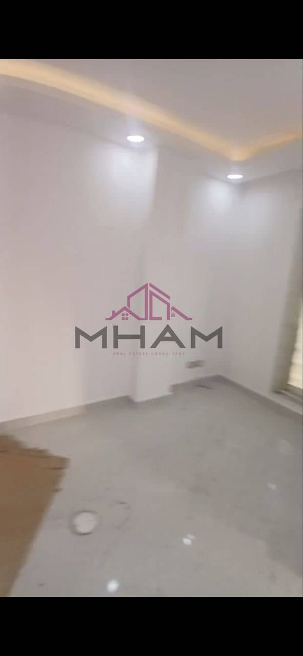 11 photo_5985750252784388902_y. jpg