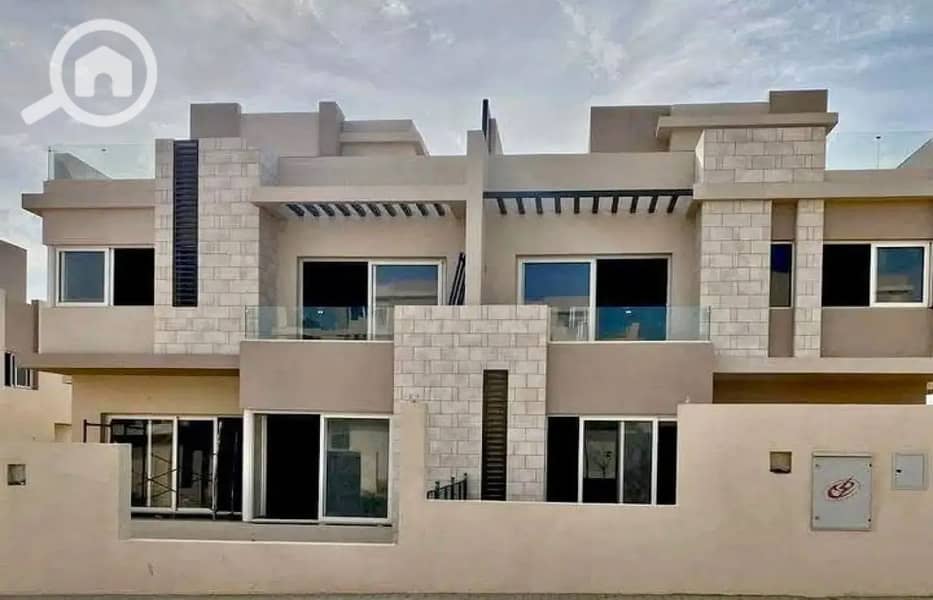 3 7853423-9e1fco_1400x900. jpg