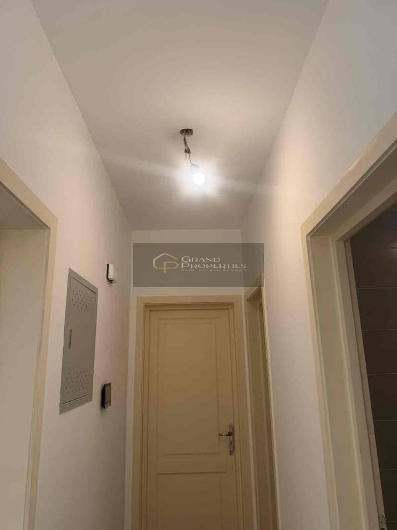 6 9583aa4c-da70-4274-9679-37f6d97fa38a. jpg