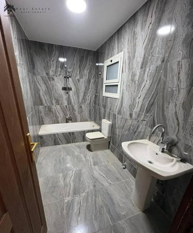 4 WhatsApp Image 2026-01-12 at 13.59. 27. jpeg