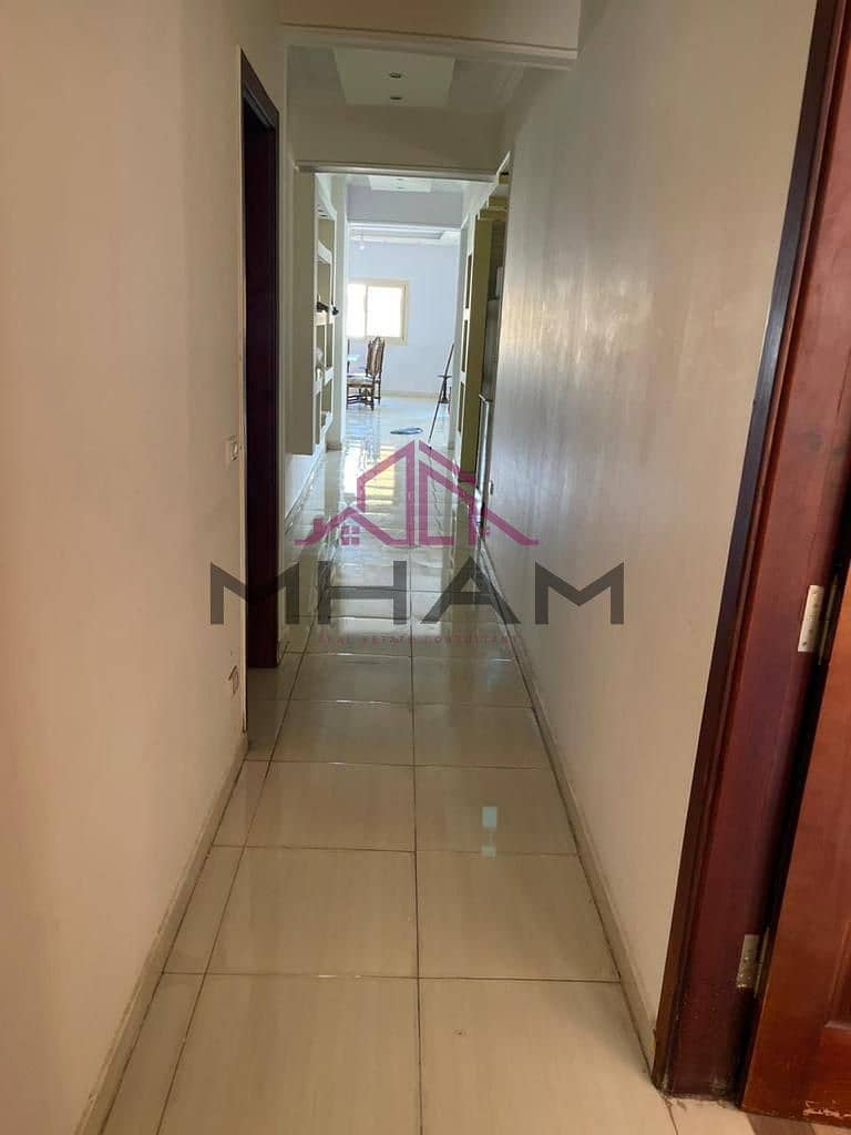 7 photo_5981101036585815108_y. jpg