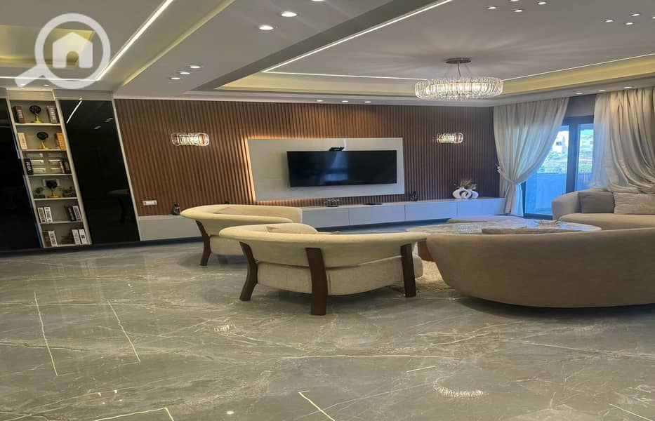 9 8807dc0c-f8ca-45ae-b339-24b2ddf28284. jpg