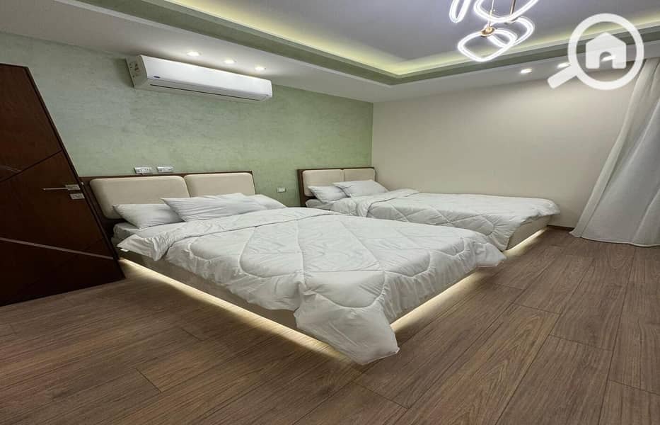 13 e8006f22-644f-4acc-a7ea-cb9b0c03fdb6. jpg