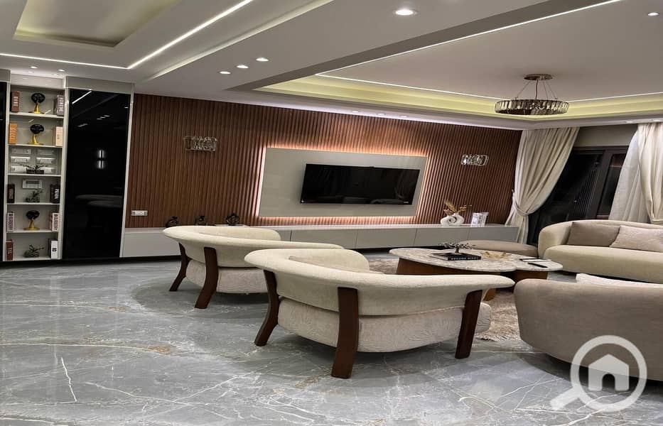 21 138ff68d-fbb6-4f6a-a20a-90fc2a4c5e7d. jpg